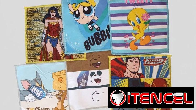Capas de agua, camisetas niños, toallitas de mano