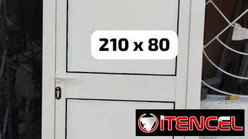 Puertas de aluminio con cristal. A la medida del cliente