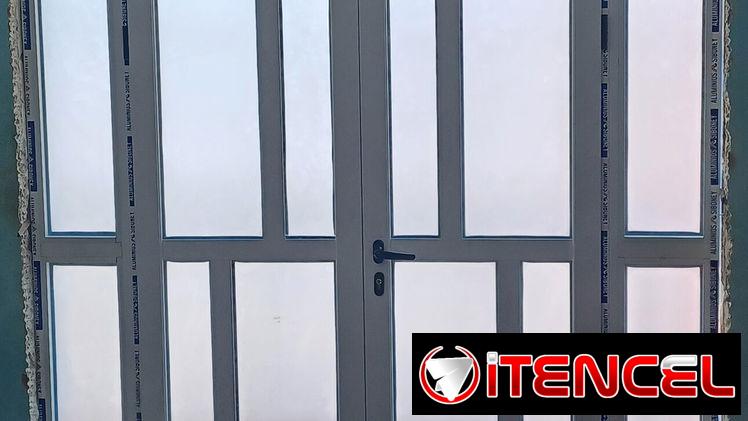 Marquetería de aluminio y cristal, Puertas , Ventanas , Bajos de meseta , Paños fijos, Mamparas de baño, Estantes , ect.