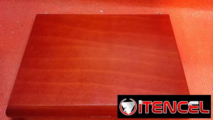 Se vende caja de tabaco de madera precisa