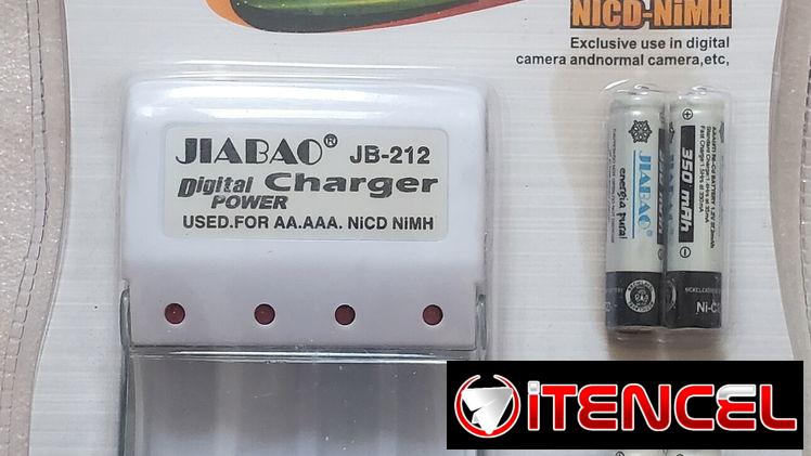 Cargador para Baterías AA Y AAA