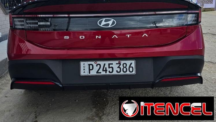 Vendo o negocio, Hyundai sonata 2025 con 5000 km, nada más el básico