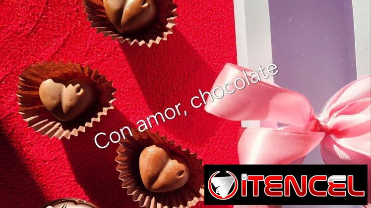 Cajas con 12 bombones para regalos