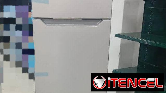 REFRIGERADOR AUCMA DE 10 PIES