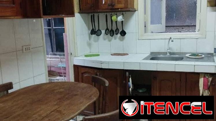 🚿 Apartamento en Centro Habana de 2 Habitaciones con Balcón Con Todas las Comodidades REF 1460