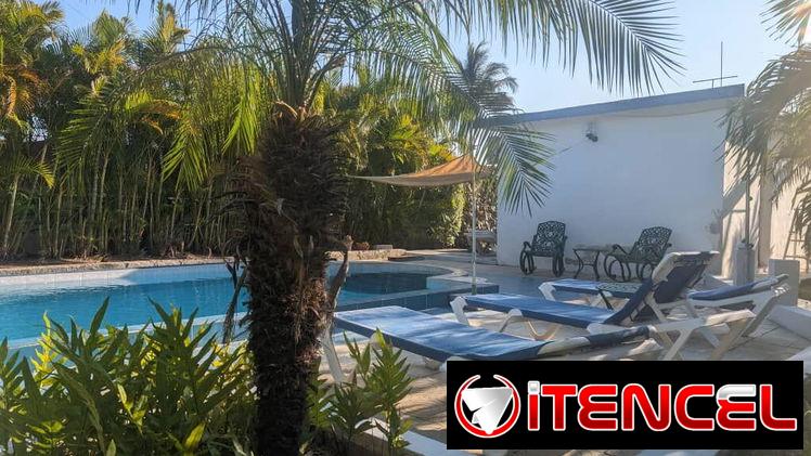 🏖 Renta casa Hilda a 1 cuadra del mar Guanabo 4 habitaciones y piscina. Whatssap 5 2959440