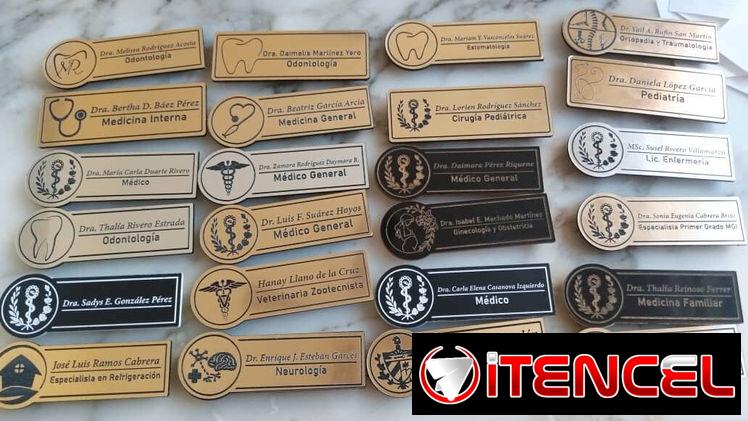 PERSONALIZADOS GAFETES PLACAS CHAPILLA DE IDENTIFICACIÓN PARA MÉDICOS PERSONAL DE LA SALUD
