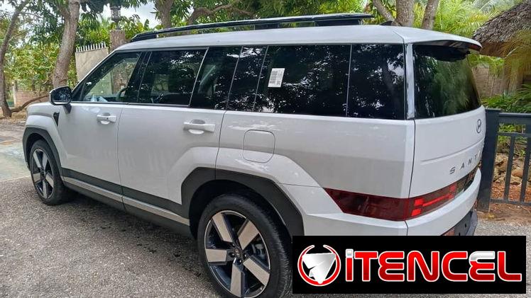 Vendo o negocio, Hyundai Santa Fe, 2025 Full límite 0 km el carro