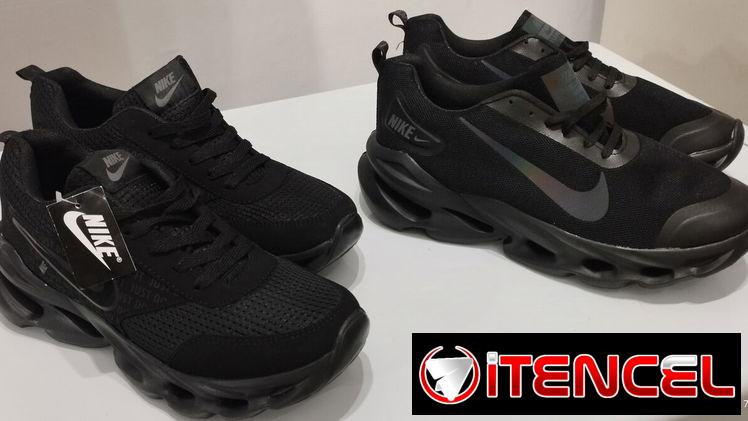 TENIS DEPORTIVOS NIKE DE HOMBRES # 40 DE USO EN BUEN ESTADO / LLAMAR O POR WHATSAPP AL 5 483 63 34