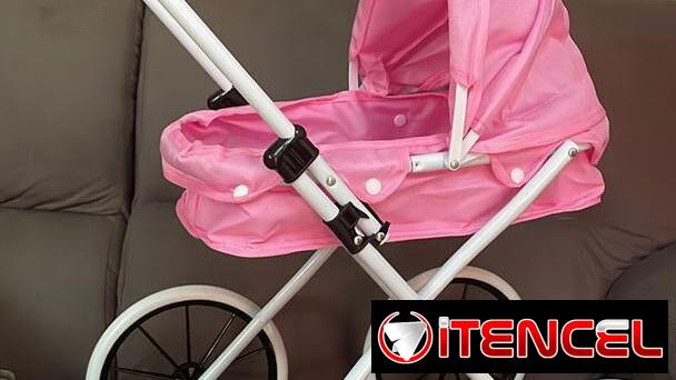 Coche para muñecas