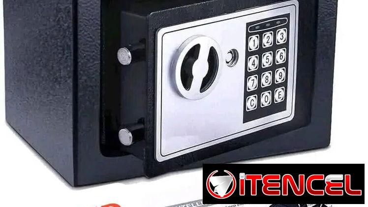 Caja fuerte digital precio 80 usd * Incluye llaves y pernos de instalación * Medidas 17 cm de alto x 17 cm de profunda