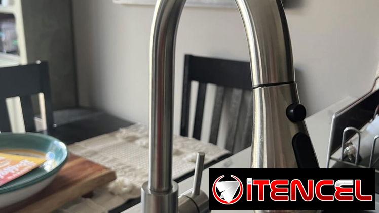Llave mezcladora para fregadero
