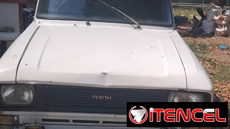 Moskvich 2140