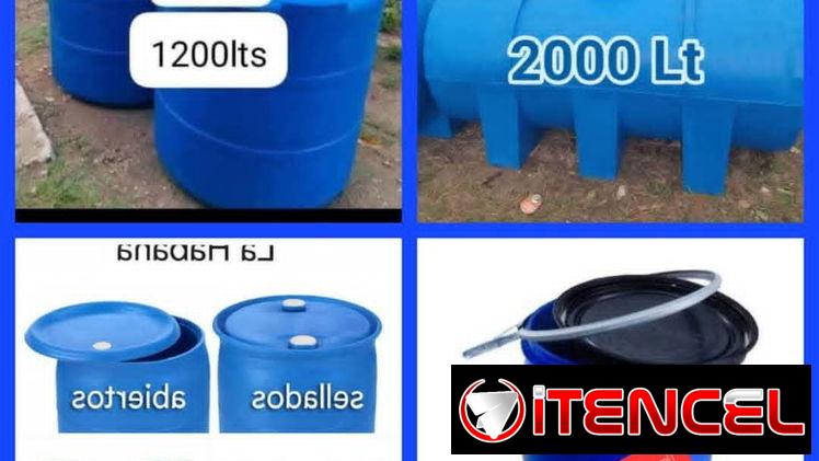 Tanques de agua original con trasporte incluido.