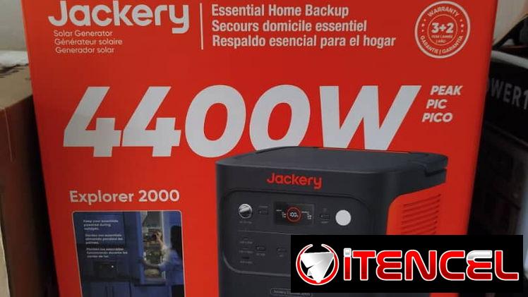 Jackery Explorer 2000