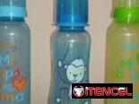 Vendo pomos con sus teteras, teteras, termómetros digitales y set de cepillo, peine y corta uñas para bebés