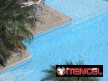 Casa Janet con piscina, 5 habitaciones para 18 personas, 50 metros del mar y paneles solares. Whatssap 5 2959440