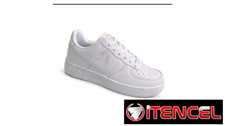 TENIS NIKE AIR FORCE  BLANCO .
