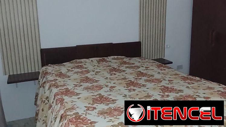 Renta lineal , Jovellar, apto 1er piso, balcón a la calle, para 1 o 2 personas,con 1 habit climatizada