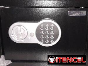 4450193d124929e191a2013c4614f6d7008a146e07436a27a80db8e8f832a575