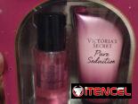Set de colonia pequeña crema + colonia victoria Secret.