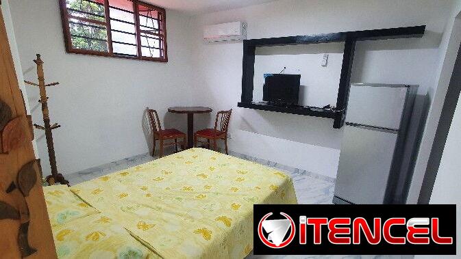 Pequeño Apartamento independiente 7ma ave Miramar Playa