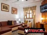 OFERTA ESPECIAL Diciembre! Hostal con piscina climatizada, planta eléctrica, billar y MAS!!