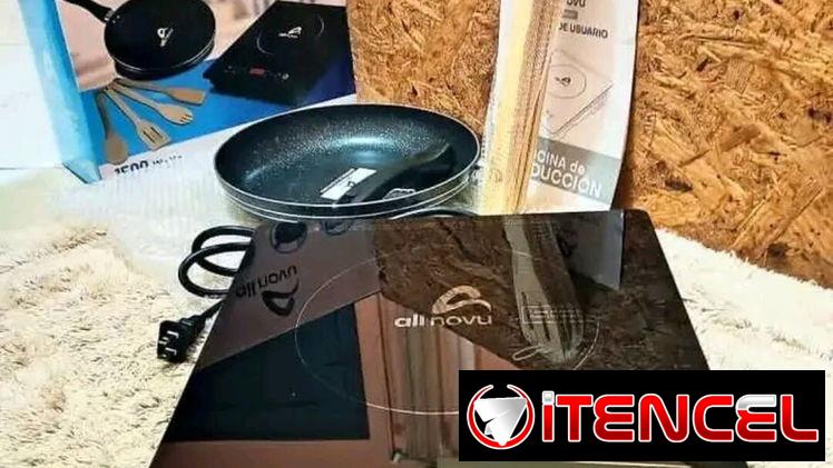 Cocina de inducción con accesorios y sartén nueva 1500w