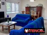 Venta de casa independiente en atabey