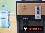 Dispensador de agua fría y caliente con botellón