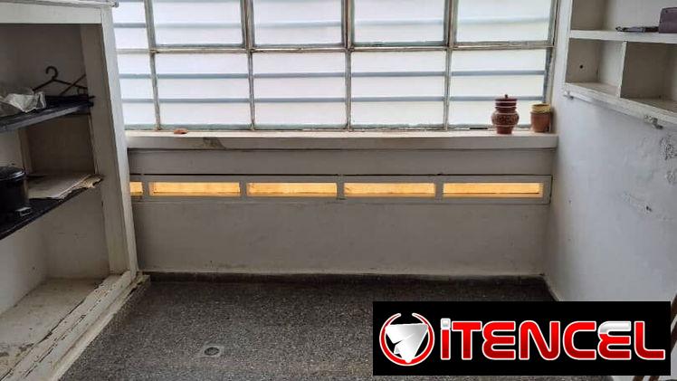 SE VENDE APARTAMENTO EN NUEVO VEDADO PLANTA BAJA ENTRADA INDEPENDIENTE CON GARAJE…