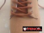 Zapato nuevo de piel fuerte