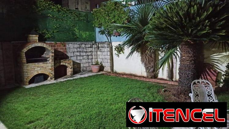 Cod.Z 💎 Exclusiva Residencia en Avenida 31, Playa 🔑 ¡Lujo, Seguridad con Planta Eléctrica!
