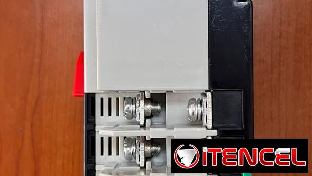 SWITCH DE ENCENDIDO AUTOMÁTICO 4 VÍAS – 100A Q7-LUMINA, ENTREGA DE FACTURA. VARIEDAD DE TECNOLOGÍA, ELECTRODOMÉSTICOS…