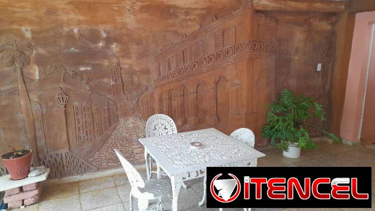 📲🏚⚡Hostal de 2 Habitaciones en el Centro de Trinidad. Tiene Generador Eléctrico (1298)