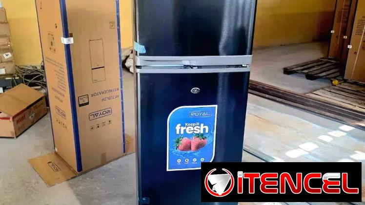 Refrigerador Royal 7.2 pies con cerradura en la puerta Color Negro Precio $355 USD con transporte Incluido
