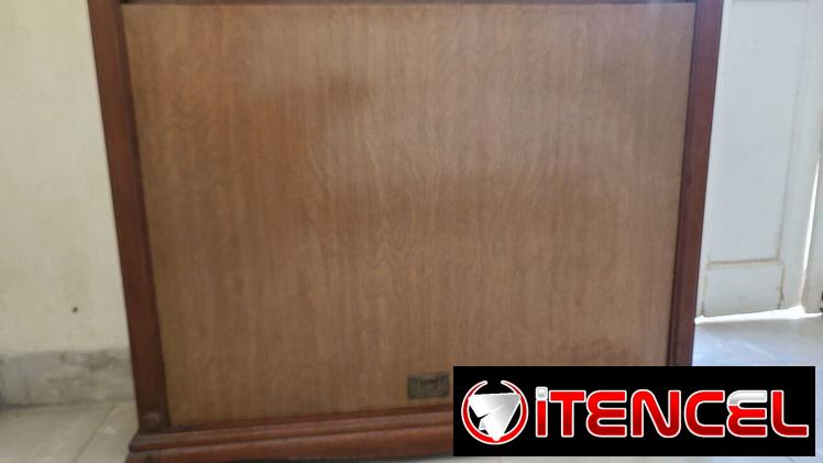 Mueble de caoba de los años 50’s
