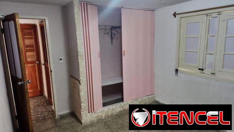 Venta de casa 10 de octubre (Sevillano)