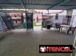 Venta de propiedad independiente en playa