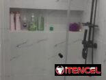 Cristaleros profesionales, vidrio de alta calidad para cualquier área que quiera remodelar (Kinetica)