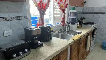 Se vende casa independiente preparada para renta con todo incluído y generador eléctrico en La Vibora