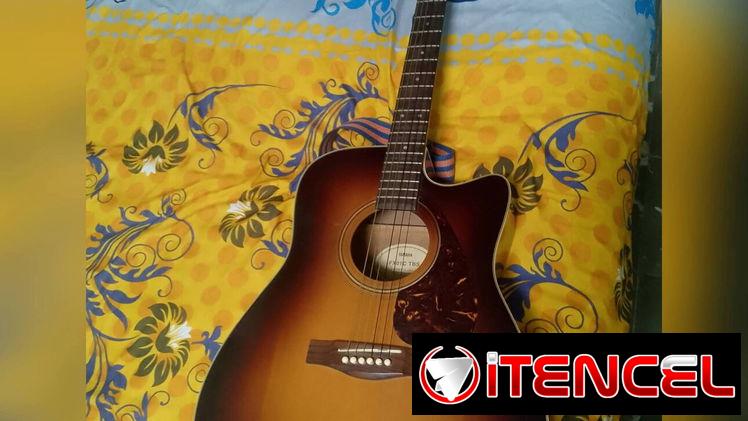 Vendo guitarra electroacústica YAMAHA