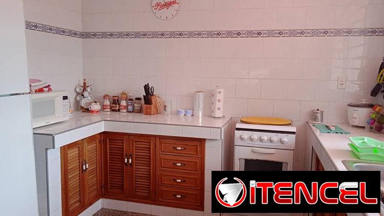 🔑 Renta Mensual de Casa de 2 Habitaciones en Santos Suárez con Terraza y Garaje REF 1292
