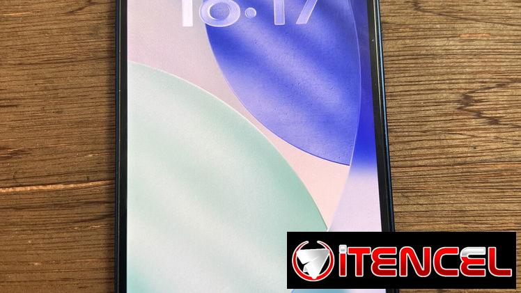 iPhone 12 con 100 de batería. Me ajusto con dinero en mano