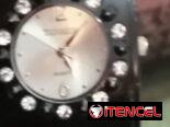 Reloj pulsera de mujer, de uso en buen estado, con batería nueva,fuciona bien. Se puede pagar por transferencia.