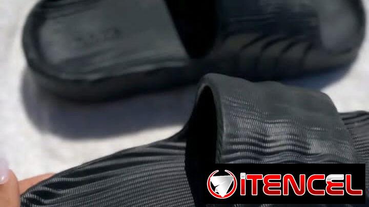Chancletas Adidas