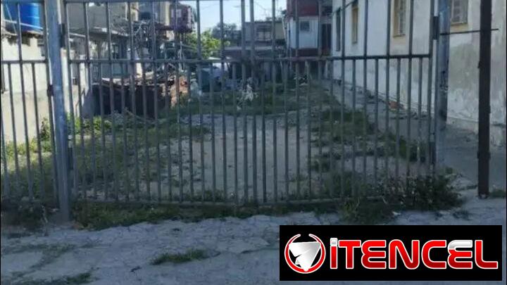 Venta de un terreno en playa.