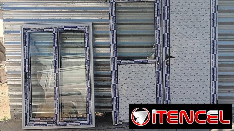 Marquetería de aluminio con cristales para interiores y exteriores