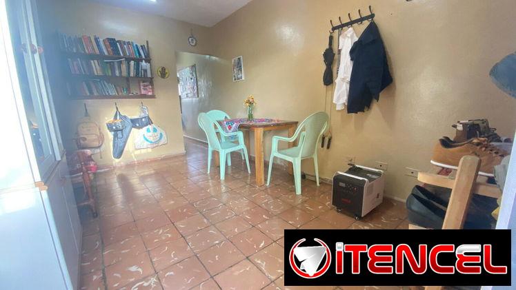 Apto 2 cuartos hormigón armado en El Bosque Nuevo Vedado, muy bien conectado excelentes condiciones!