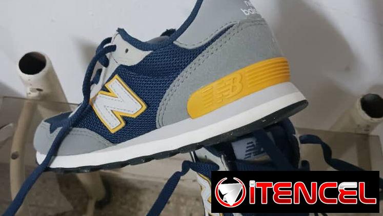 Vendo tennis New Balance originales como nuevos para niños